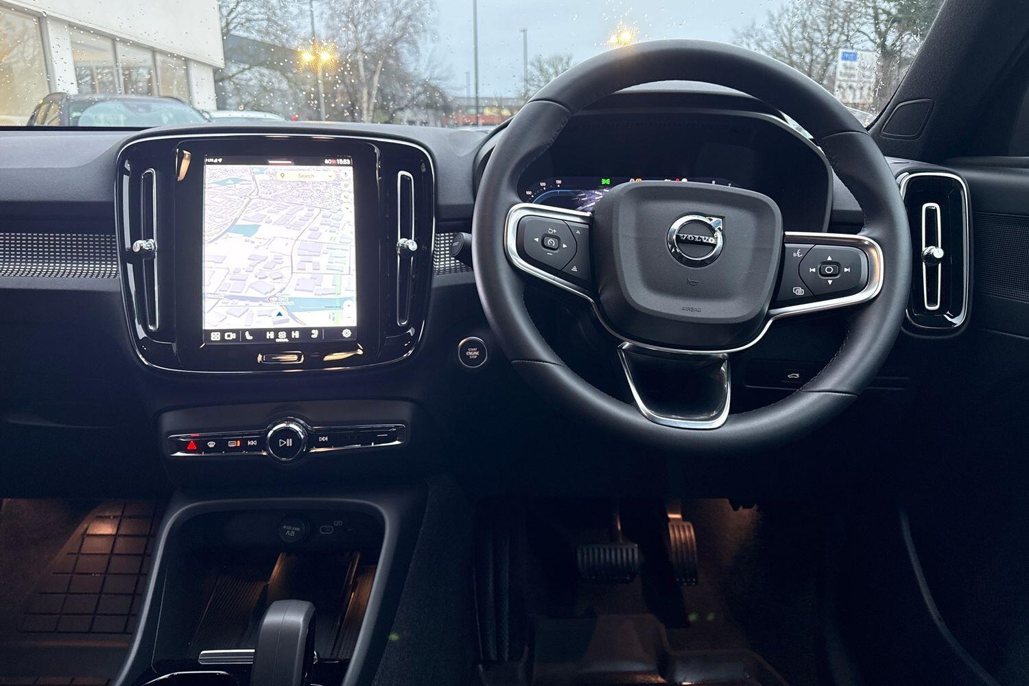 Used Volvo XC40 for sale - 77290795: Photo 33