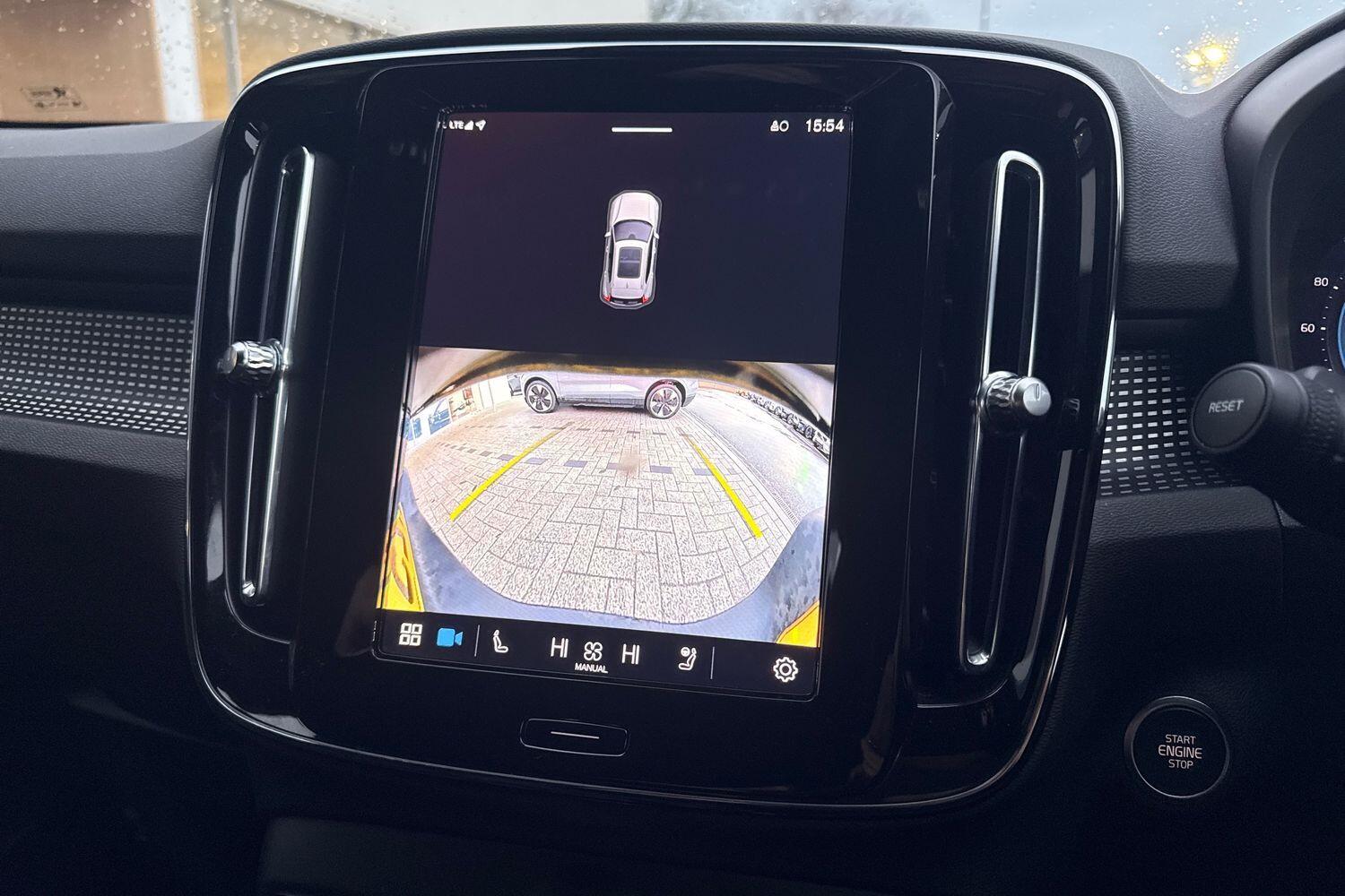 Used Volvo XC40 for sale - 77290795: Photo 37