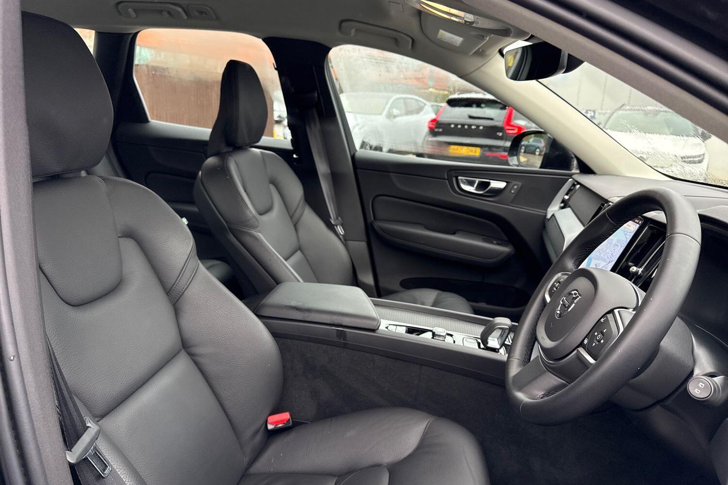 Used Volvo XC60 2022 for sale - 77495749: Photo 26