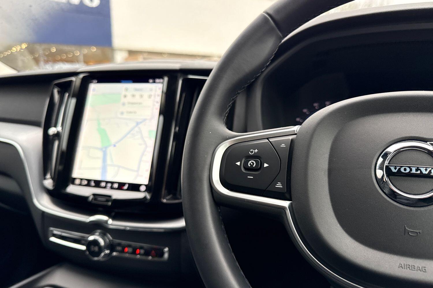 Used Volvo XC60 2022 for sale - 77495749: Photo 36