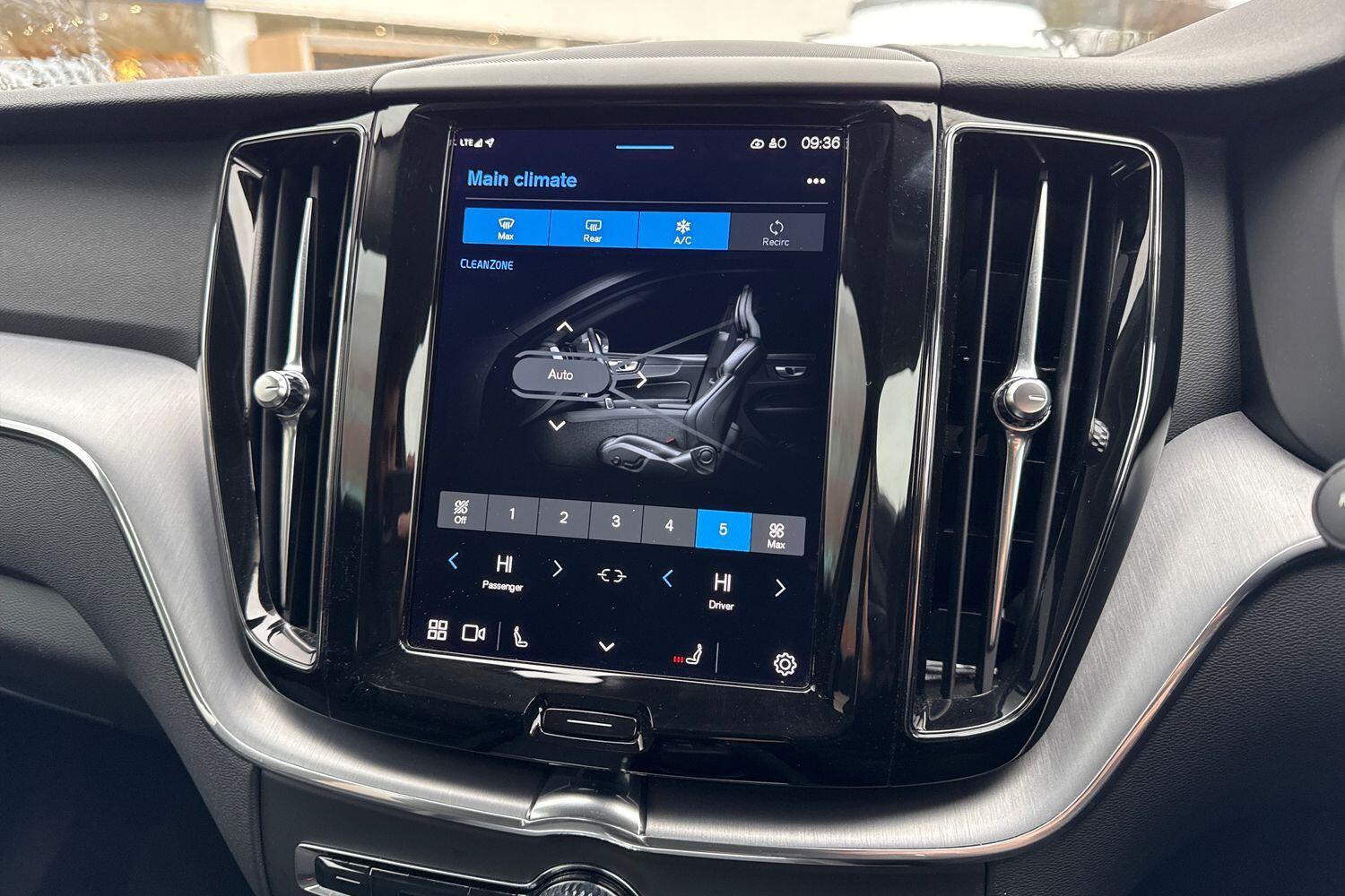 Used Volvo XC60 2022 for sale - 77495749: Photo 38