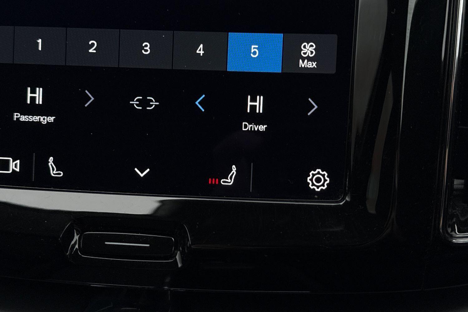 Used Volvo XC60 2022 for sale - 77495749: Photo 39