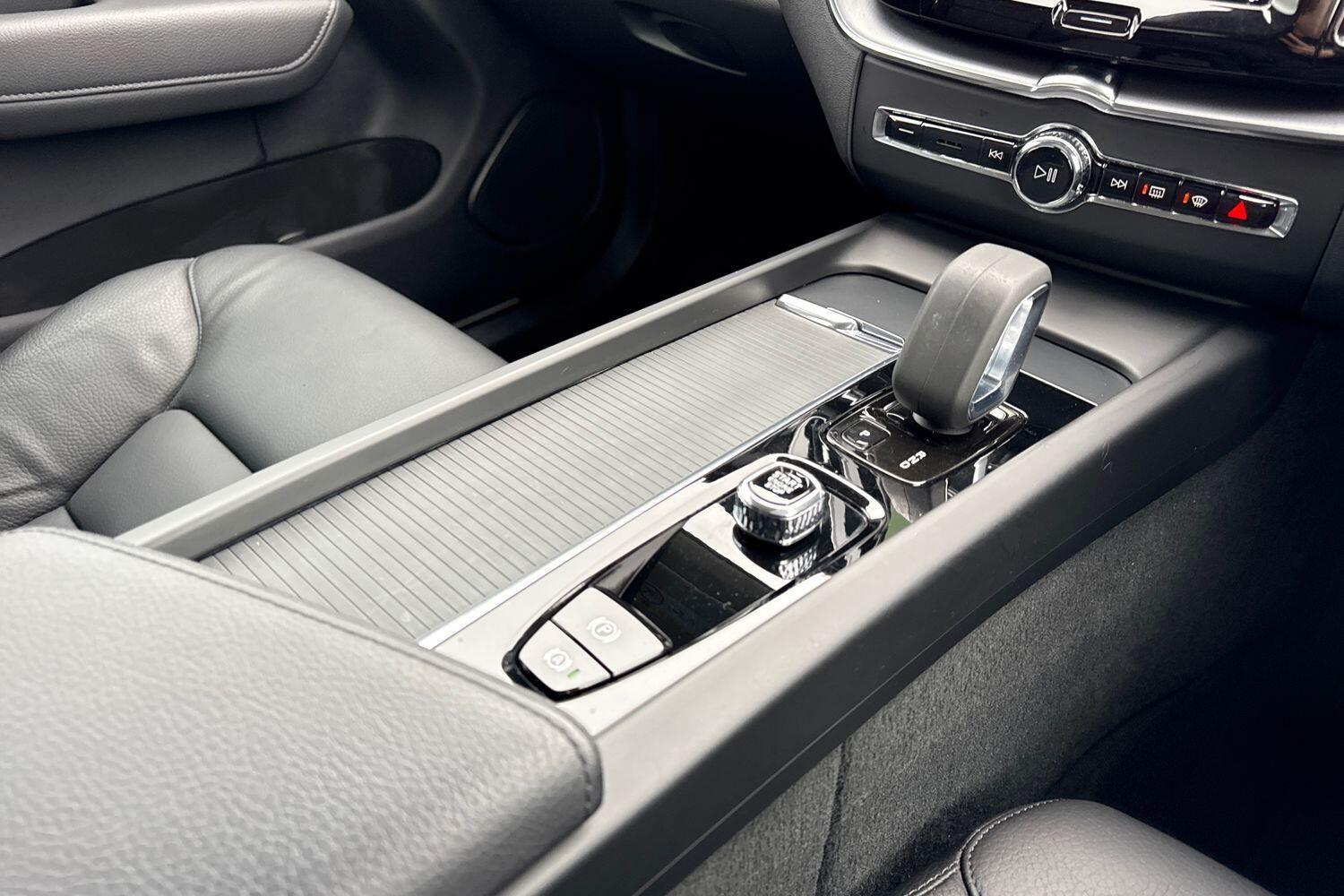 Used Volvo XC60 2022 for sale - 77495749: Photo 42