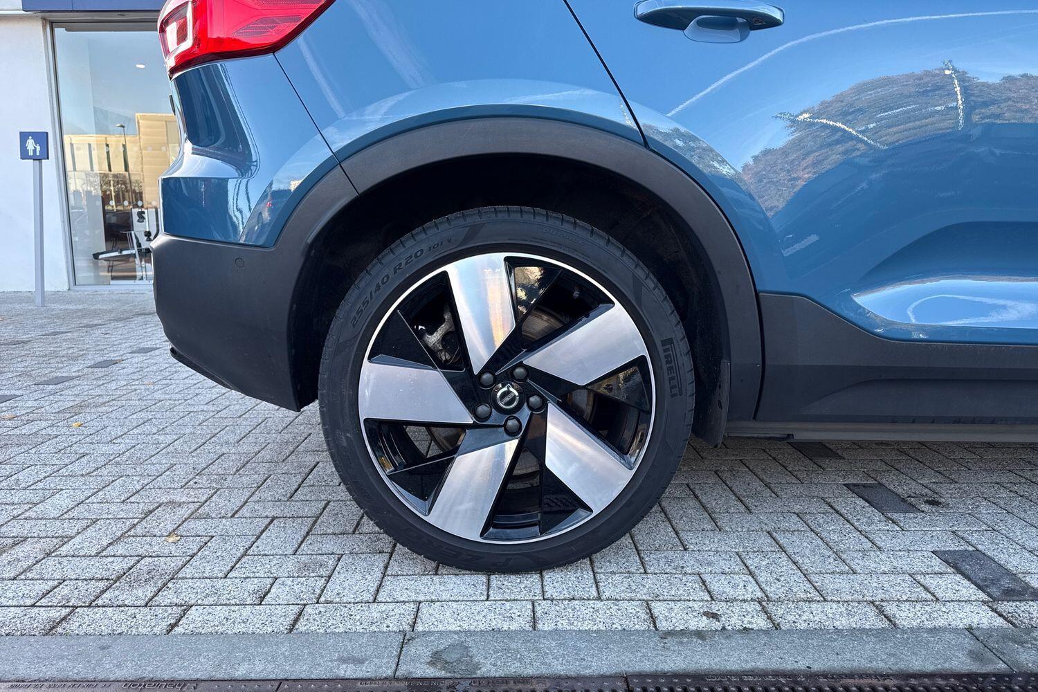 Used Volvo XC40 2022 for sale - 76337014: Photo 13
