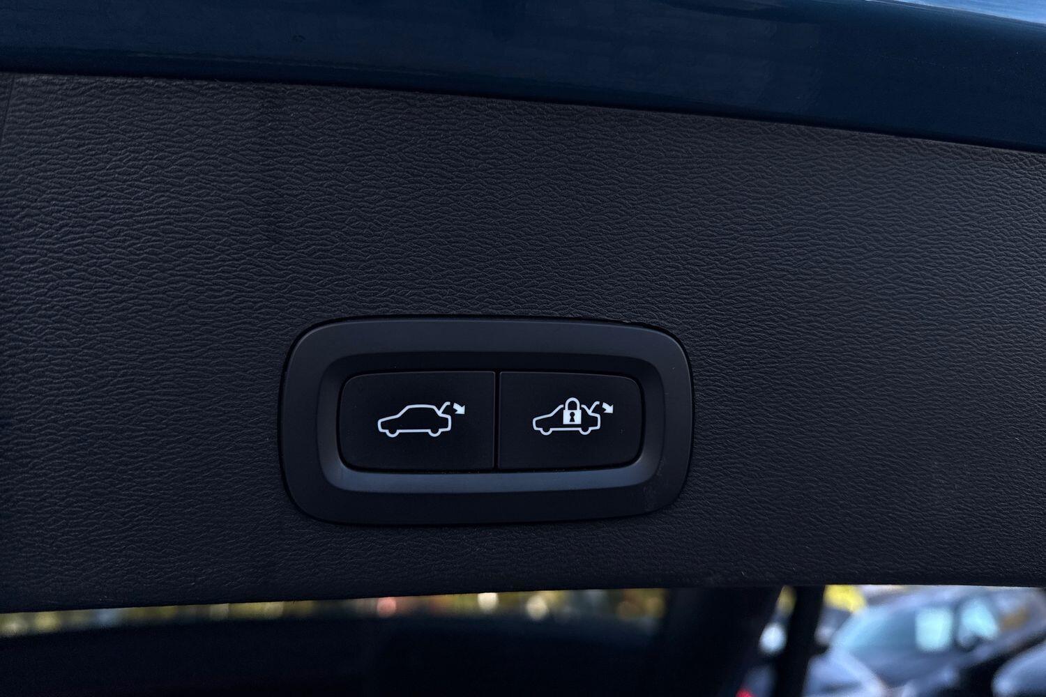 Used Volvo XC40 2022 for sale - 76337014: Photo 20