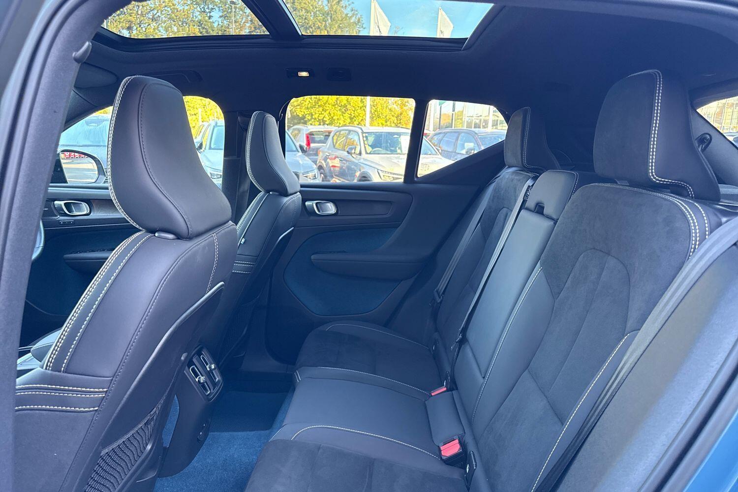 Used Volvo XC40 2022 for sale - 76337014: Photo 29