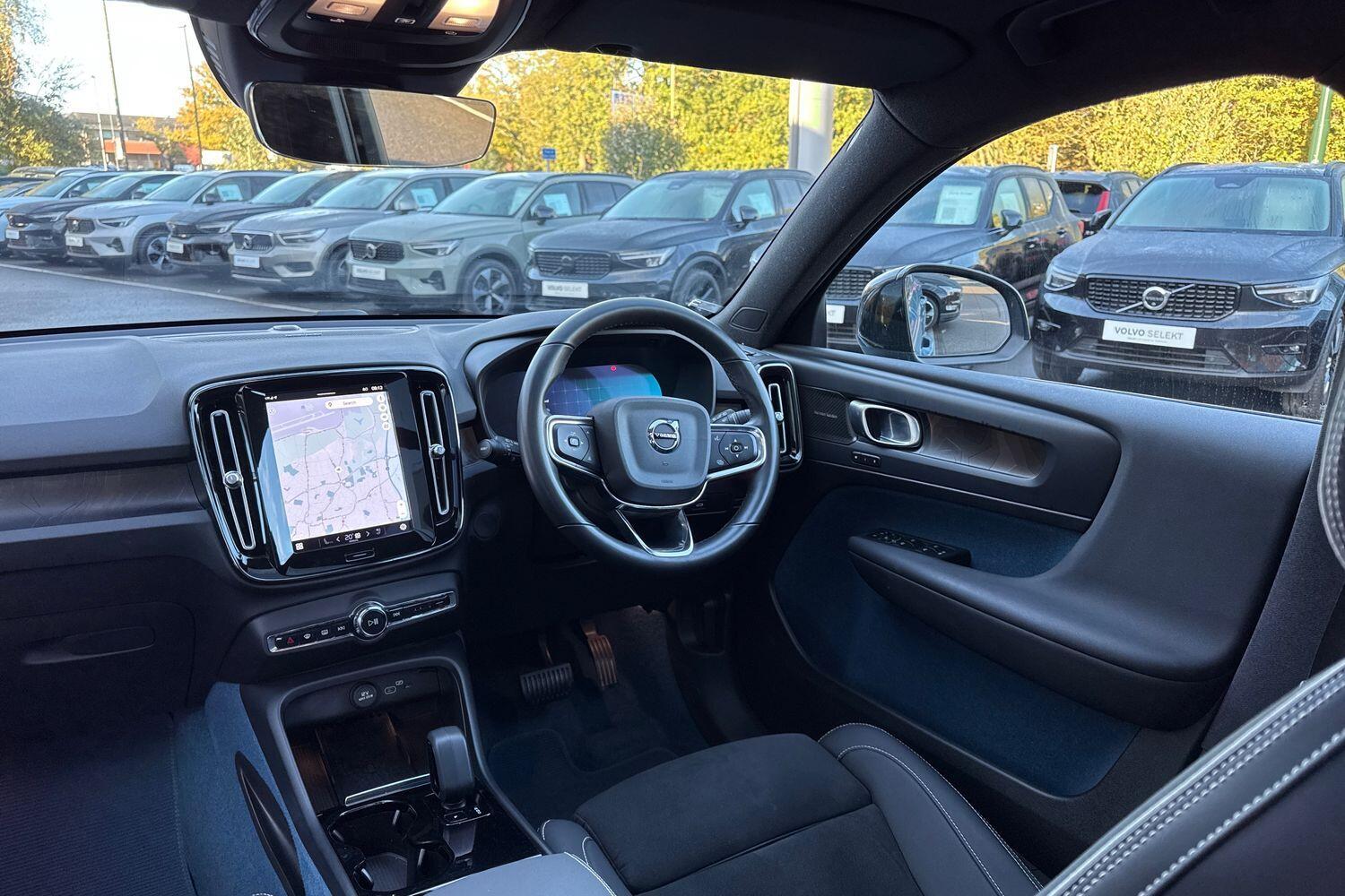 Used Volvo XC40 2022 for sale - 76337014: Photo 32