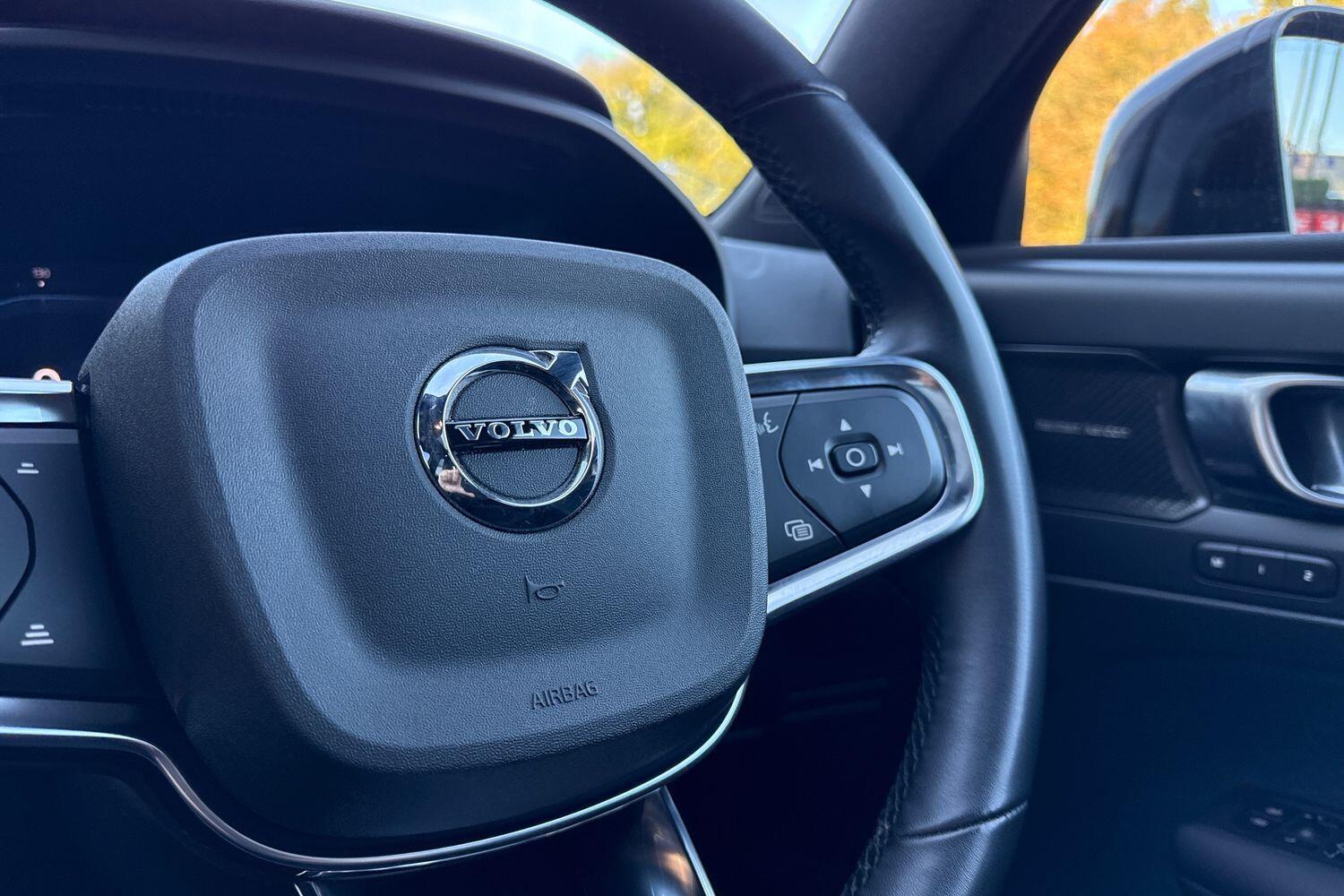 Used Volvo XC40 2022 for sale - 76337014: Photo 36