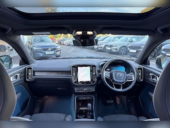 Used Volvo XC40 2022 for sale - 76337014: Photo