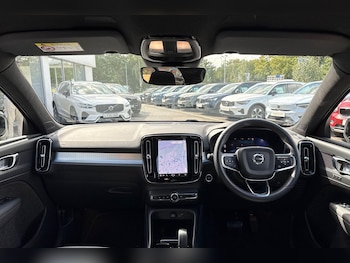 Used Volvo XC40 2023 for sale - 75729040: Photo