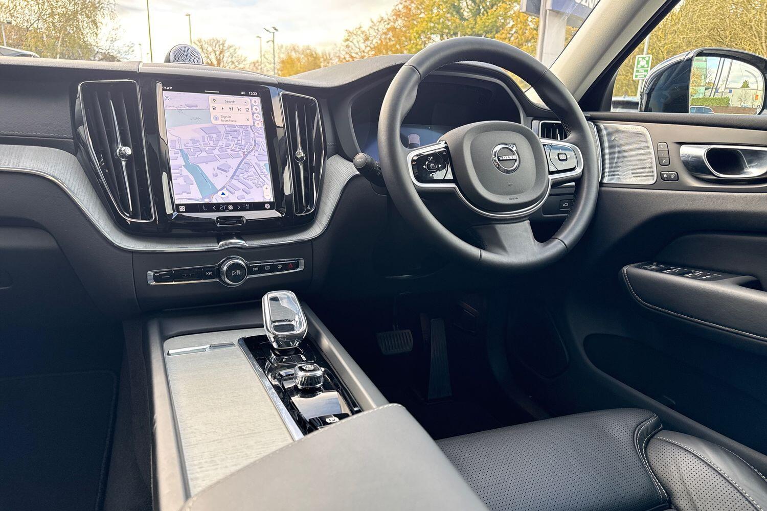 Used Volvo XC60 2025 for sale - 77575346: Photo 35