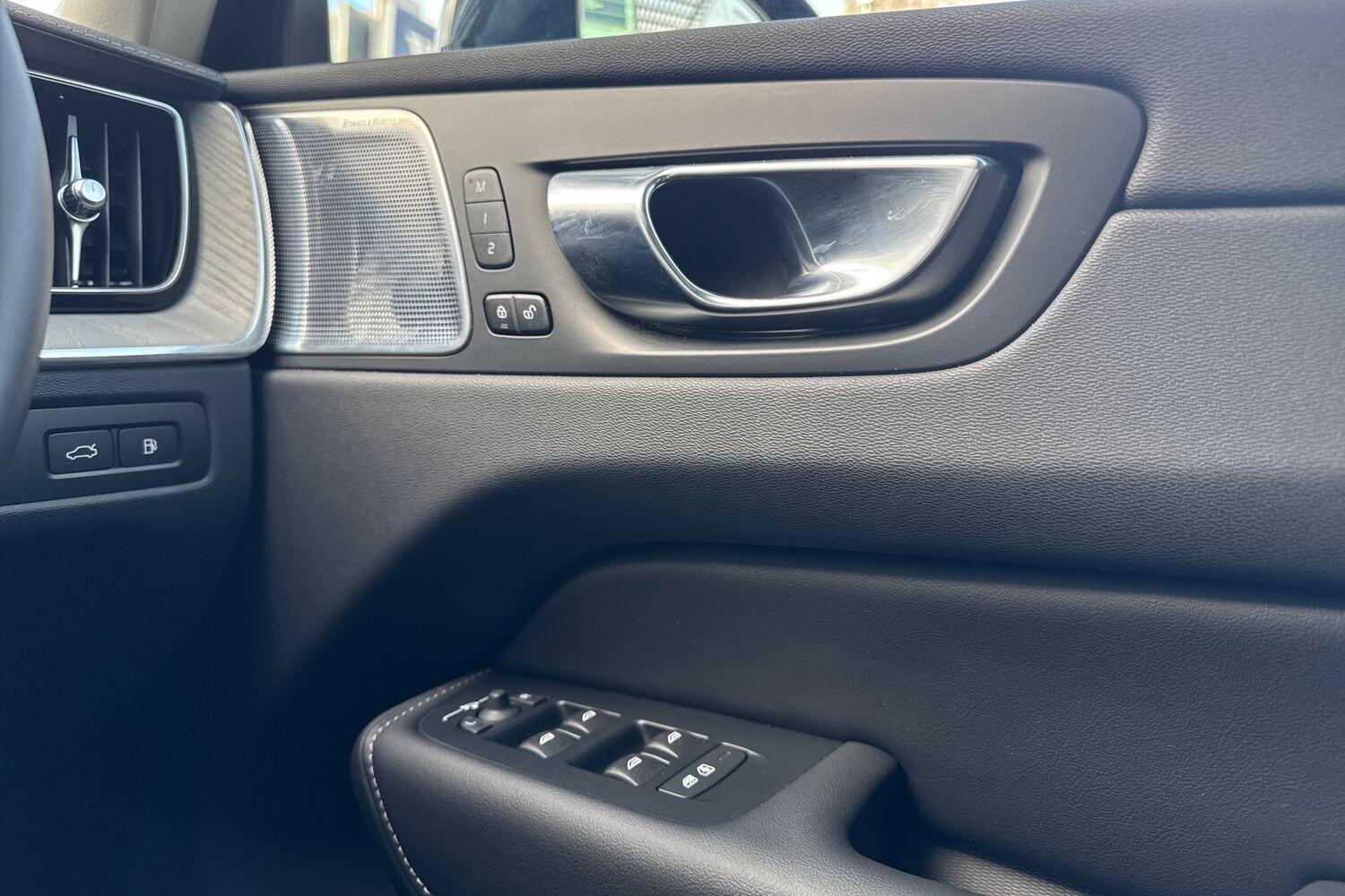 Used Volvo XC60 2025 for sale - 77575346: Photo 42