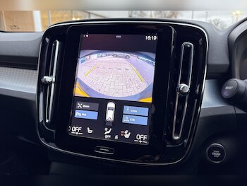 Used Volvo XC40 2022 for sale - 77479327: Photo