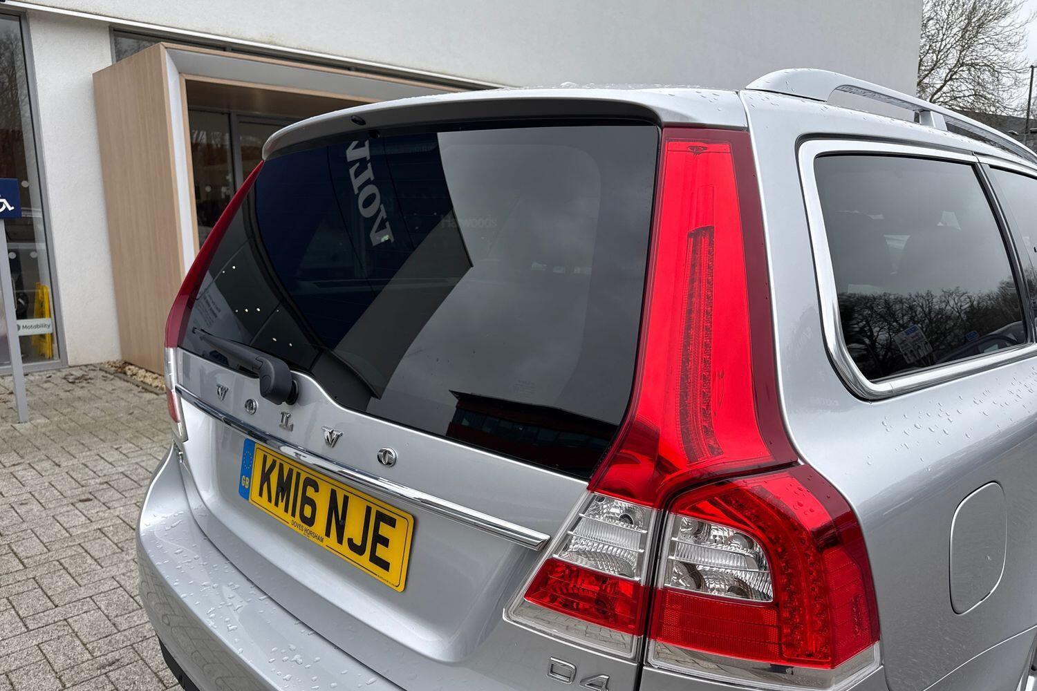 Used Volvo V70 2016 for sale - 77331190: Photo 16