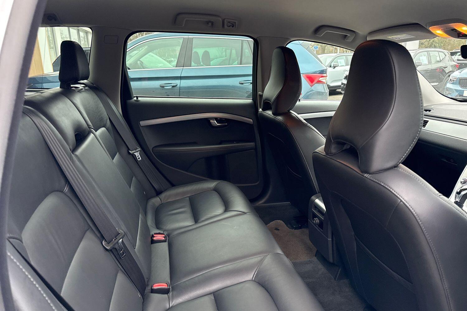 Used Volvo V70 2016 for sale - 77331190: Photo 23