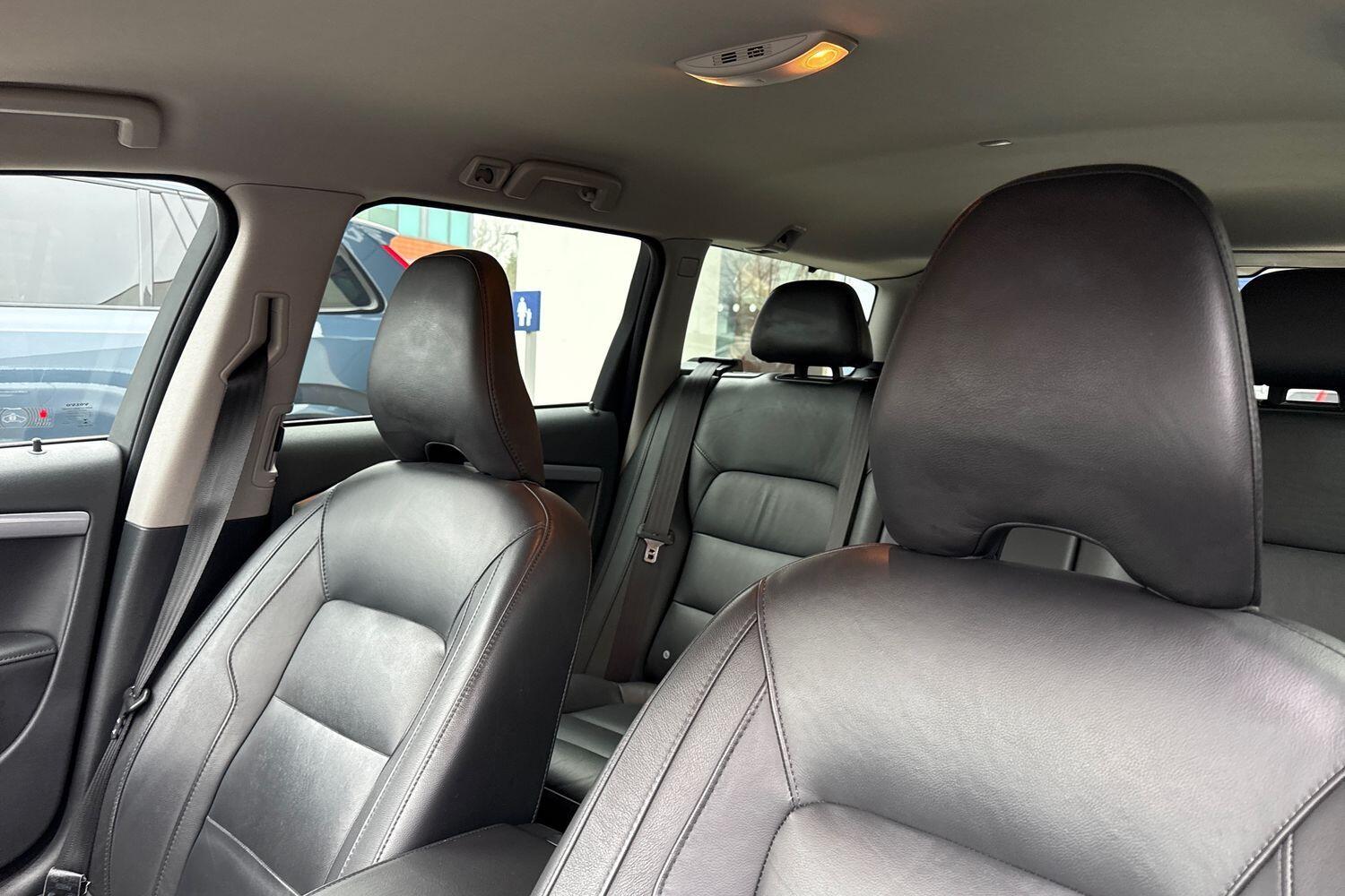 Used Volvo V70 2016 for sale - 77331190: Photo 29