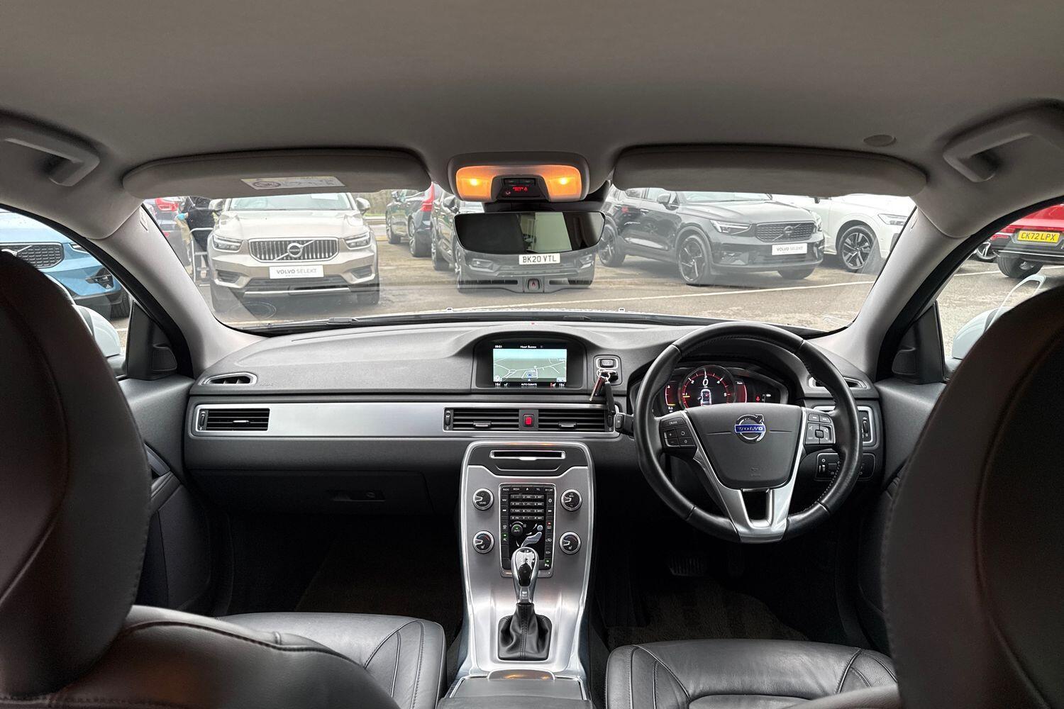 Used Volvo V70 2016 for sale - 77331190: Photo 3