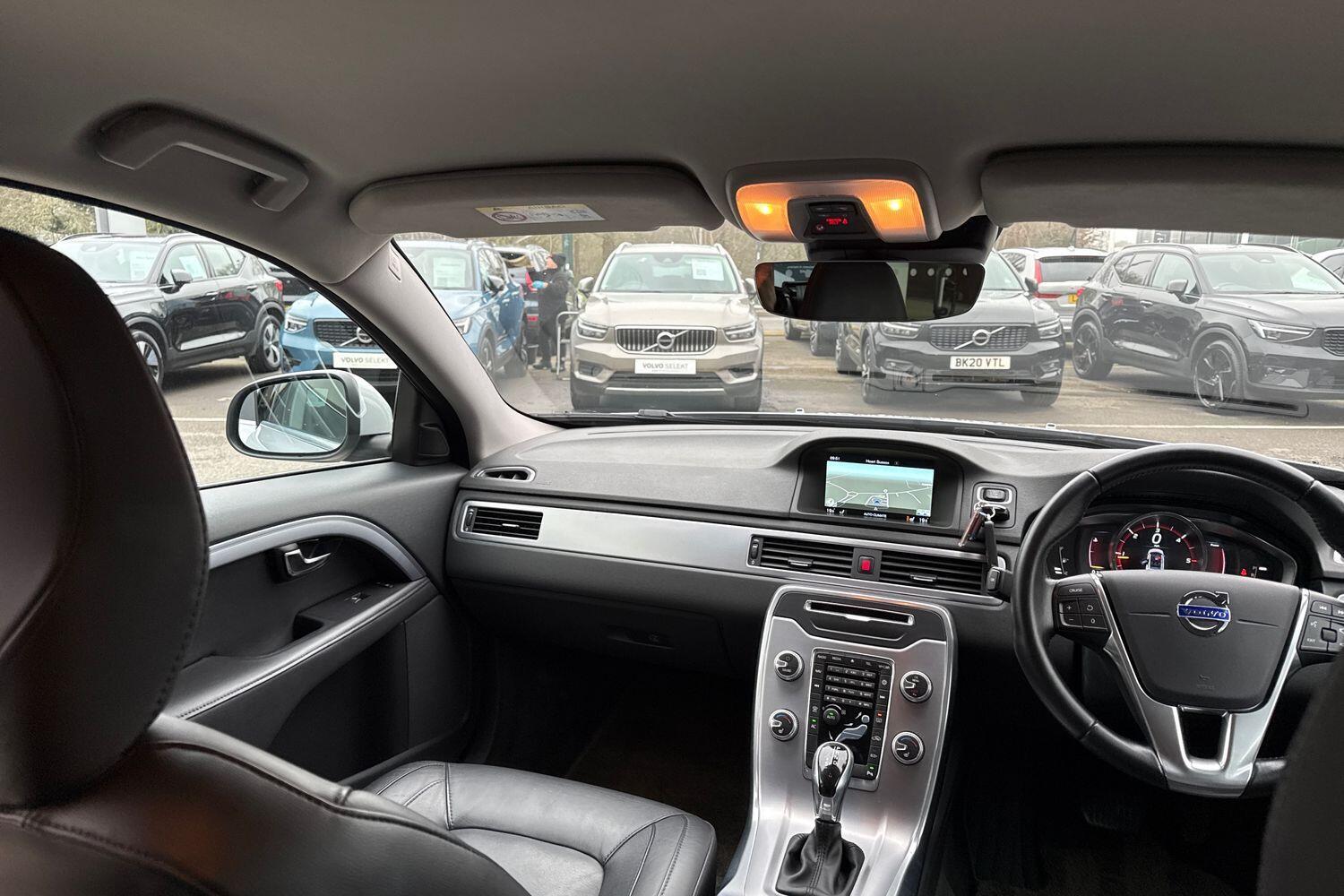 Used Volvo V70 2016 for sale - 77331190: Photo 32