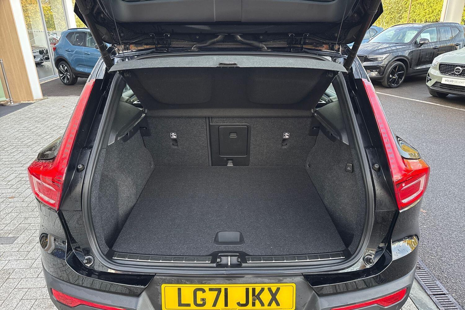 Used Volvo XC40 2022 for sale - 76457711: Photo 20