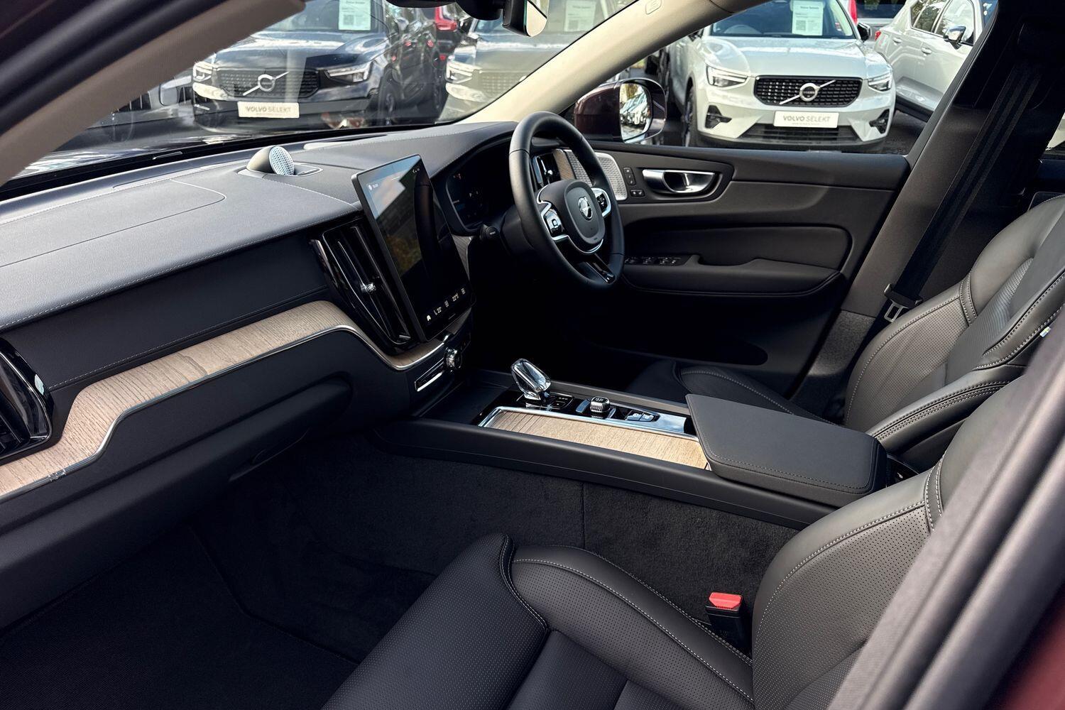 Used Volvo XC60 2025 for sale - 76388194: Photo 26