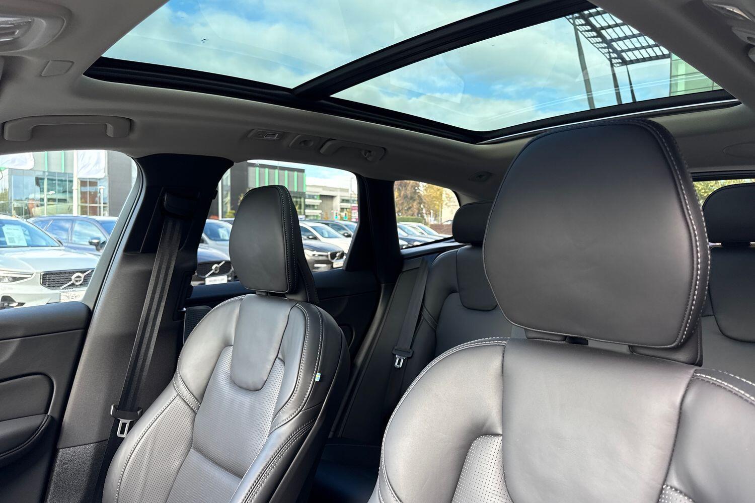 Used Volvo XC60 2025 for sale - 76388194: Photo 28