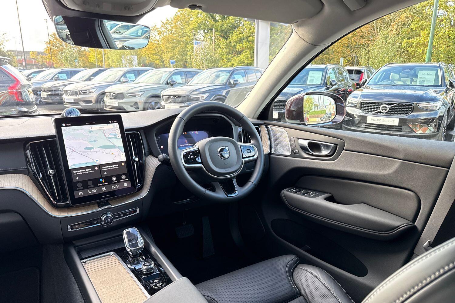 Used Volvo XC60 2025 for sale - 76388194: Photo 32