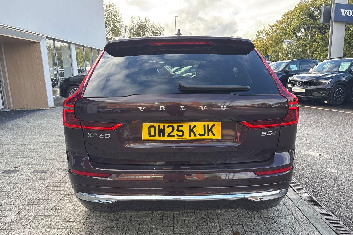 Used Volvo XC60 2025 for sale - 76388194: Photo 8