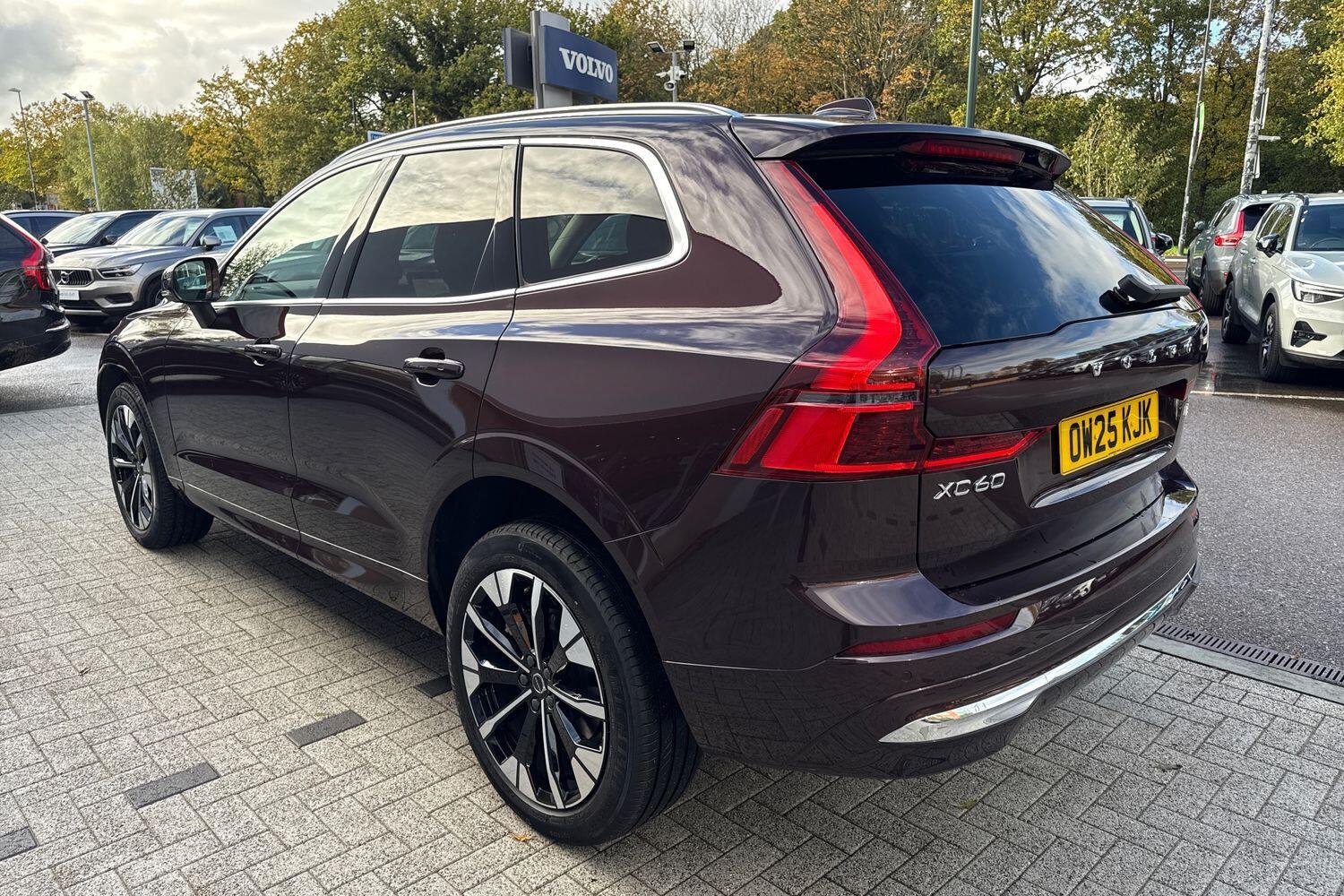 Used Volvo XC60 2025 for sale - 76388194: Photo 9