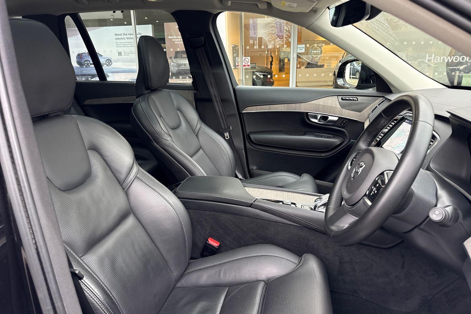 Used Volvo XC90 2023 for sale - 77695497: Photo 28