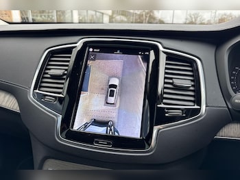 Used Volvo XC90 2023 for sale - 77695497: Photo