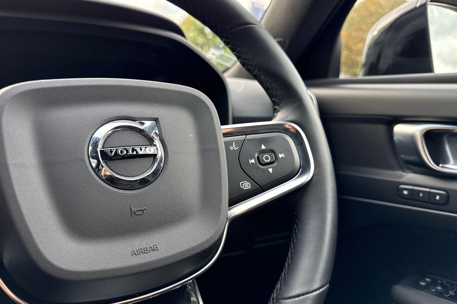 Used Volvo XC40 2022 for sale - 76361292: Photo 36