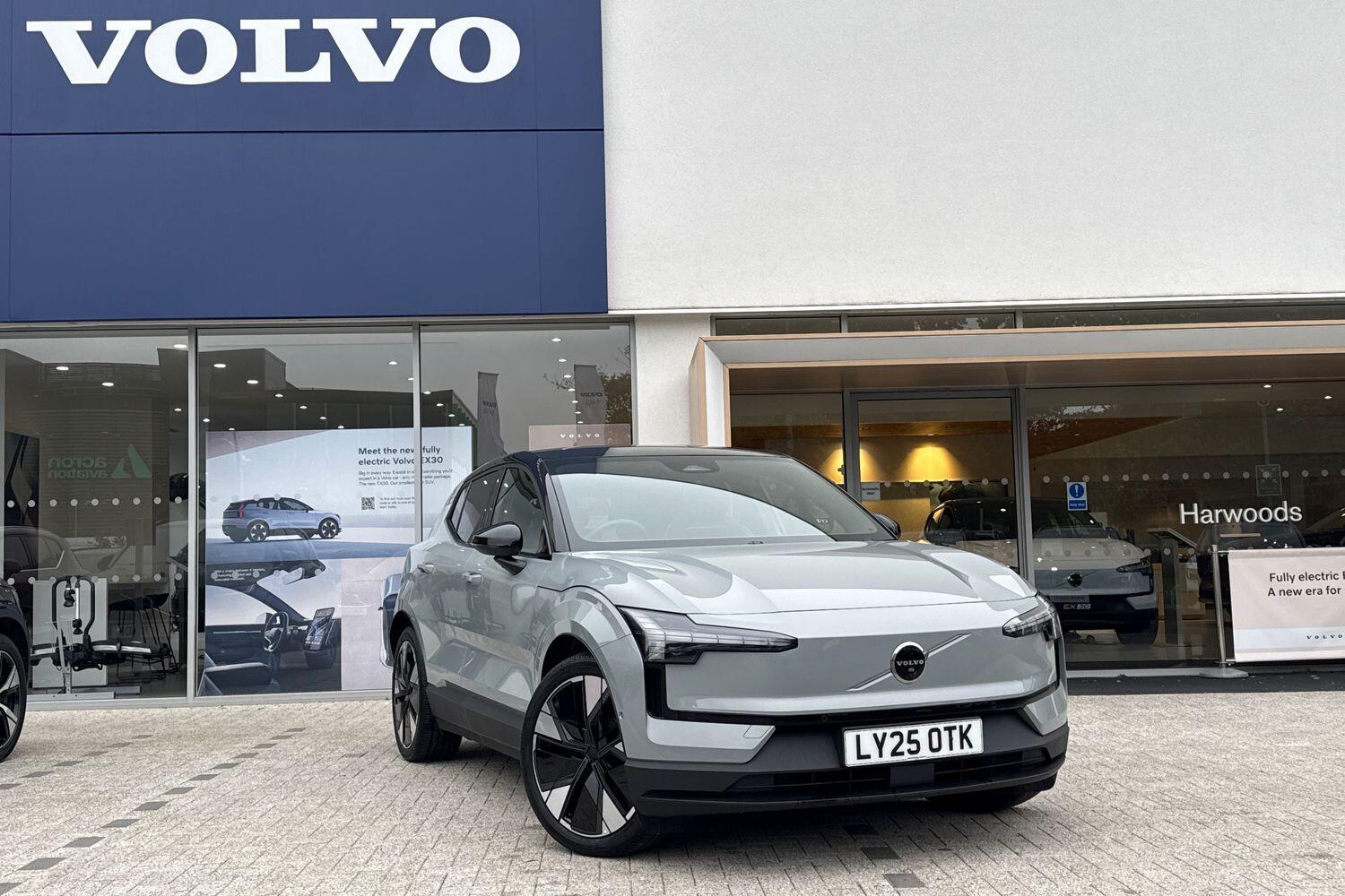 Used Volvo EX30 2025 for sale - 76608078: Photo 1