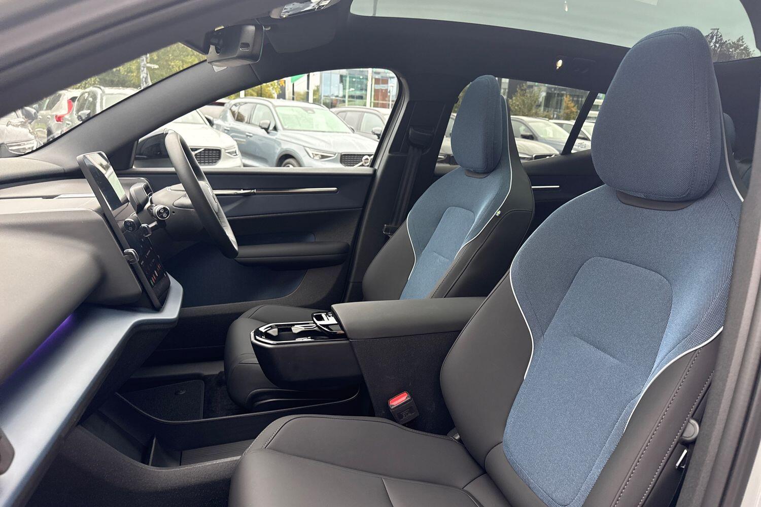 Used Volvo EX30 2025 for sale - 76608078: Photo 27