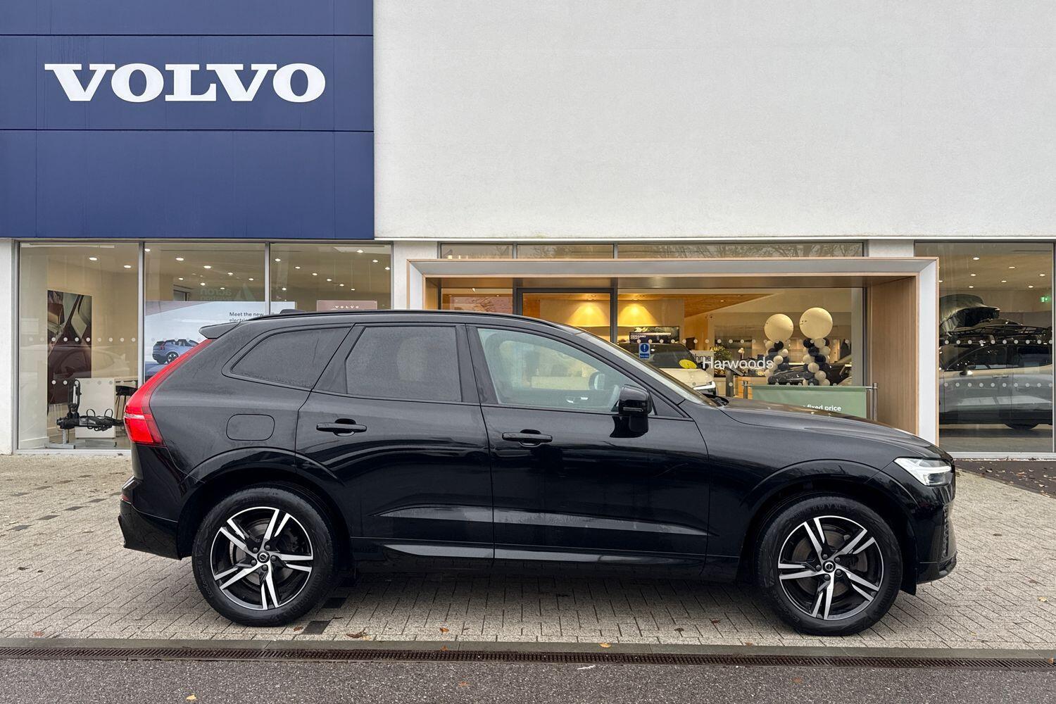 Used Volvo XC60 2022 for sale - 77598543: Photo 2
