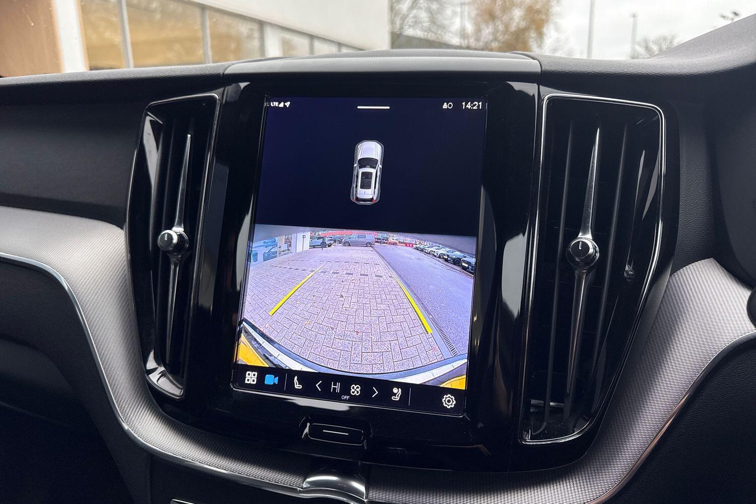 Used Volvo XC60 2022 for sale - 77598543: Photo 4