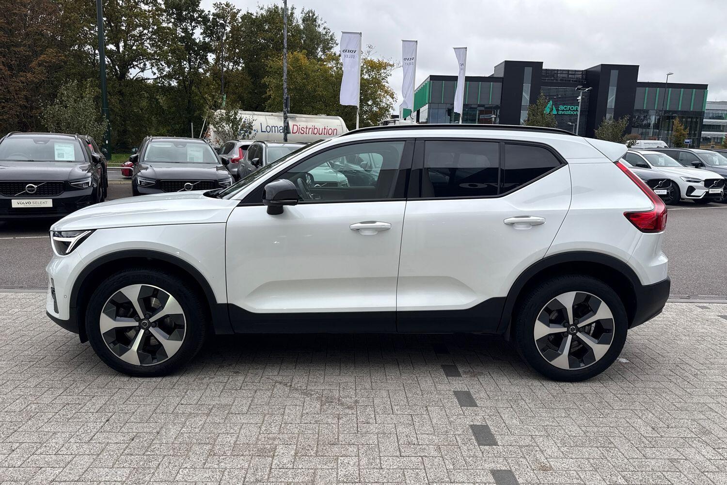 Used Volvo XC40 2022 for sale - 76326522: Photo 10