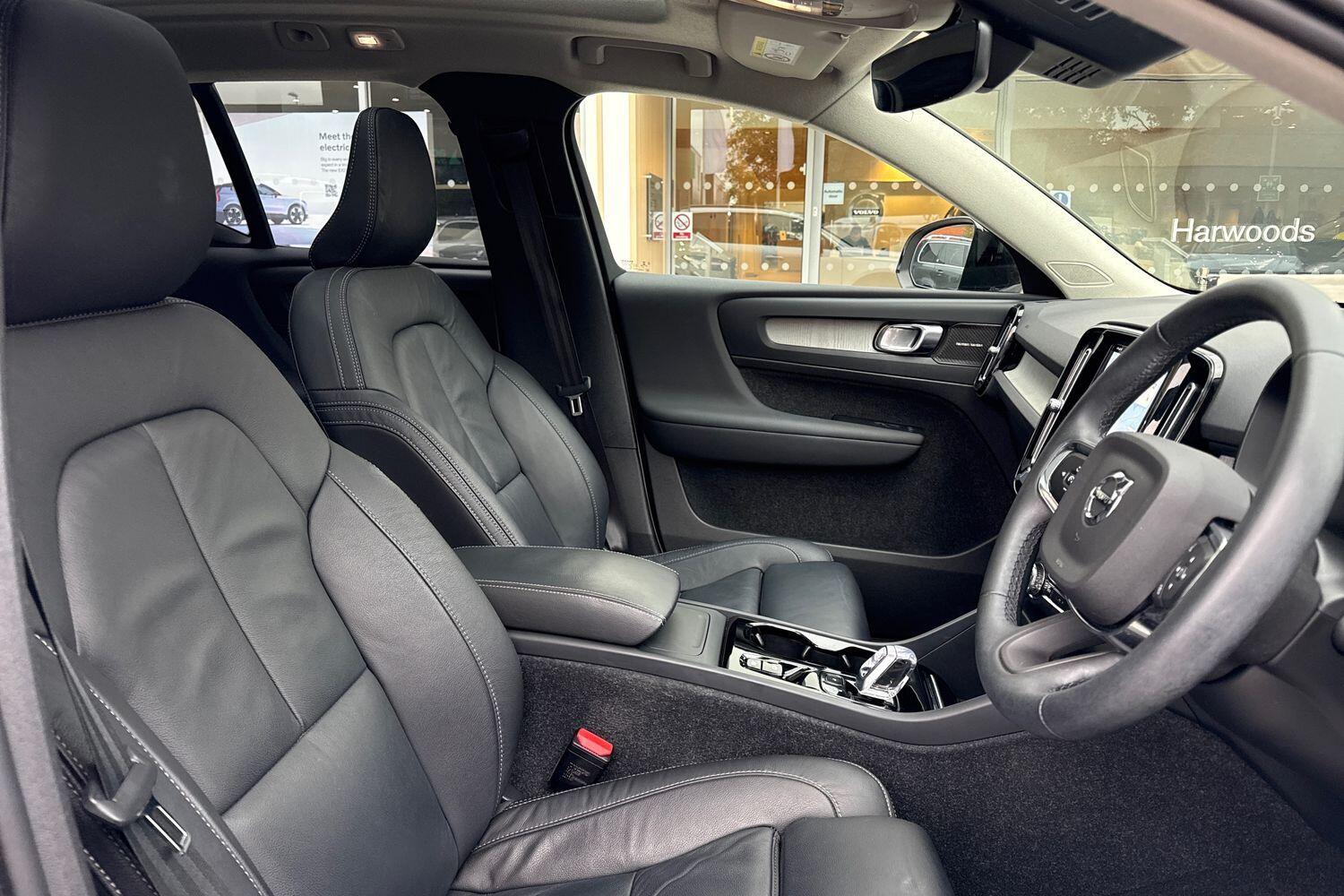 Used Volvo XC40 2022 for sale - 76326522: Photo 25