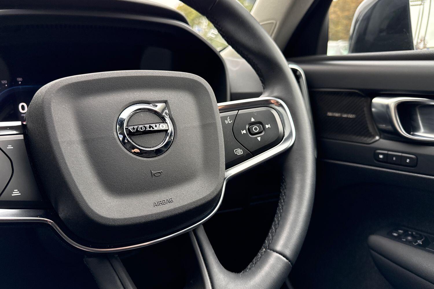 Used Volvo XC40 2022 for sale - 76326522: Photo 36