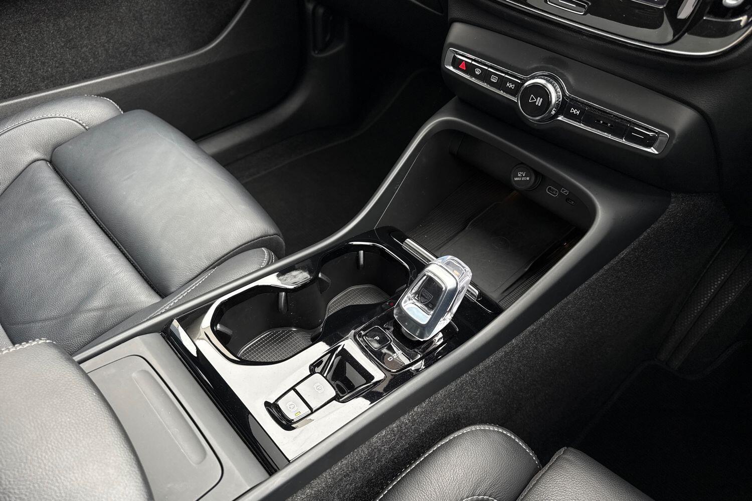 Used Volvo XC40 2022 for sale - 76326522: Photo 44