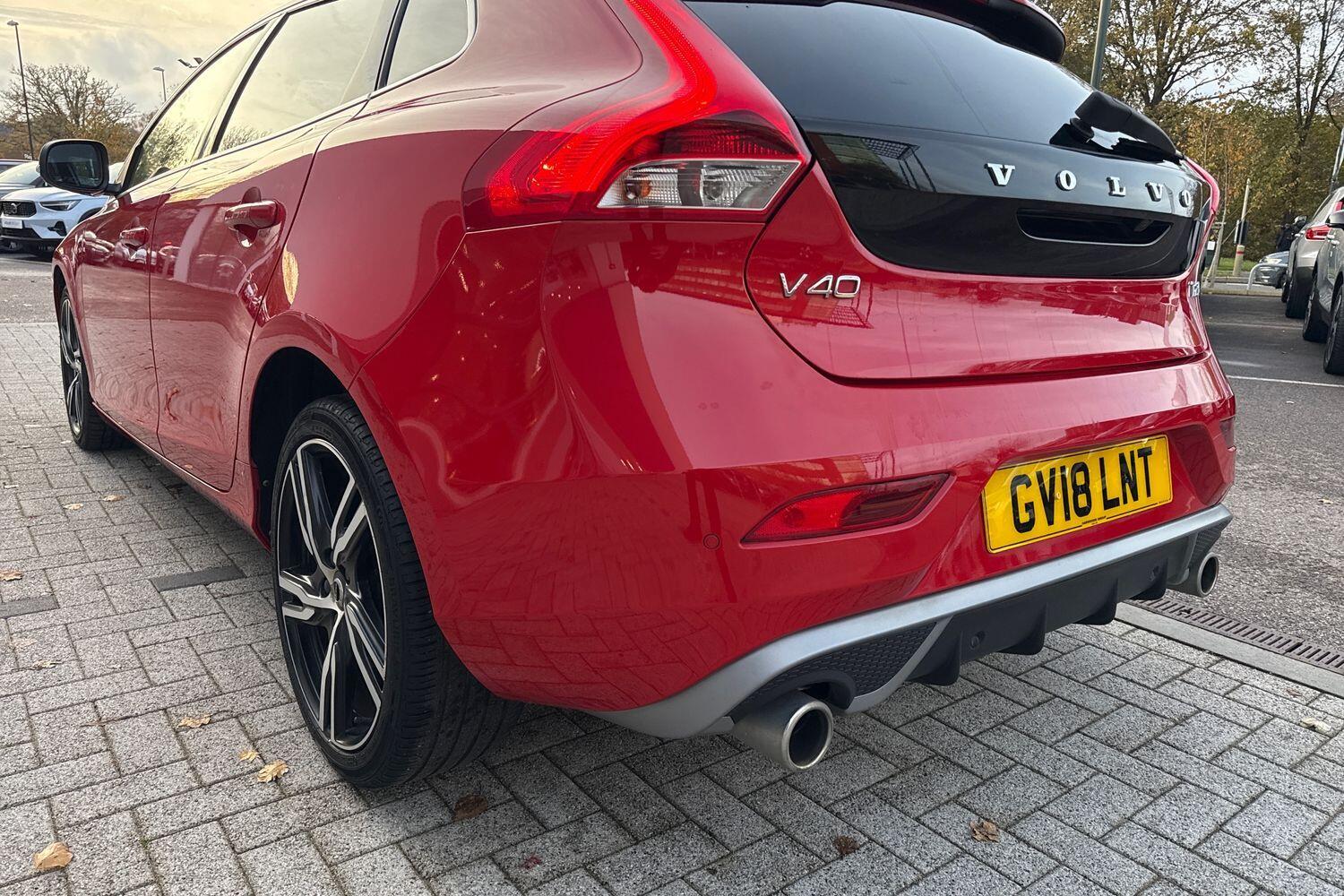 Used Volvo V40 2018 for sale - 76572817: Photo 18