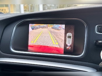 Used Volvo V40 2018 for sale - 76572817: Photo