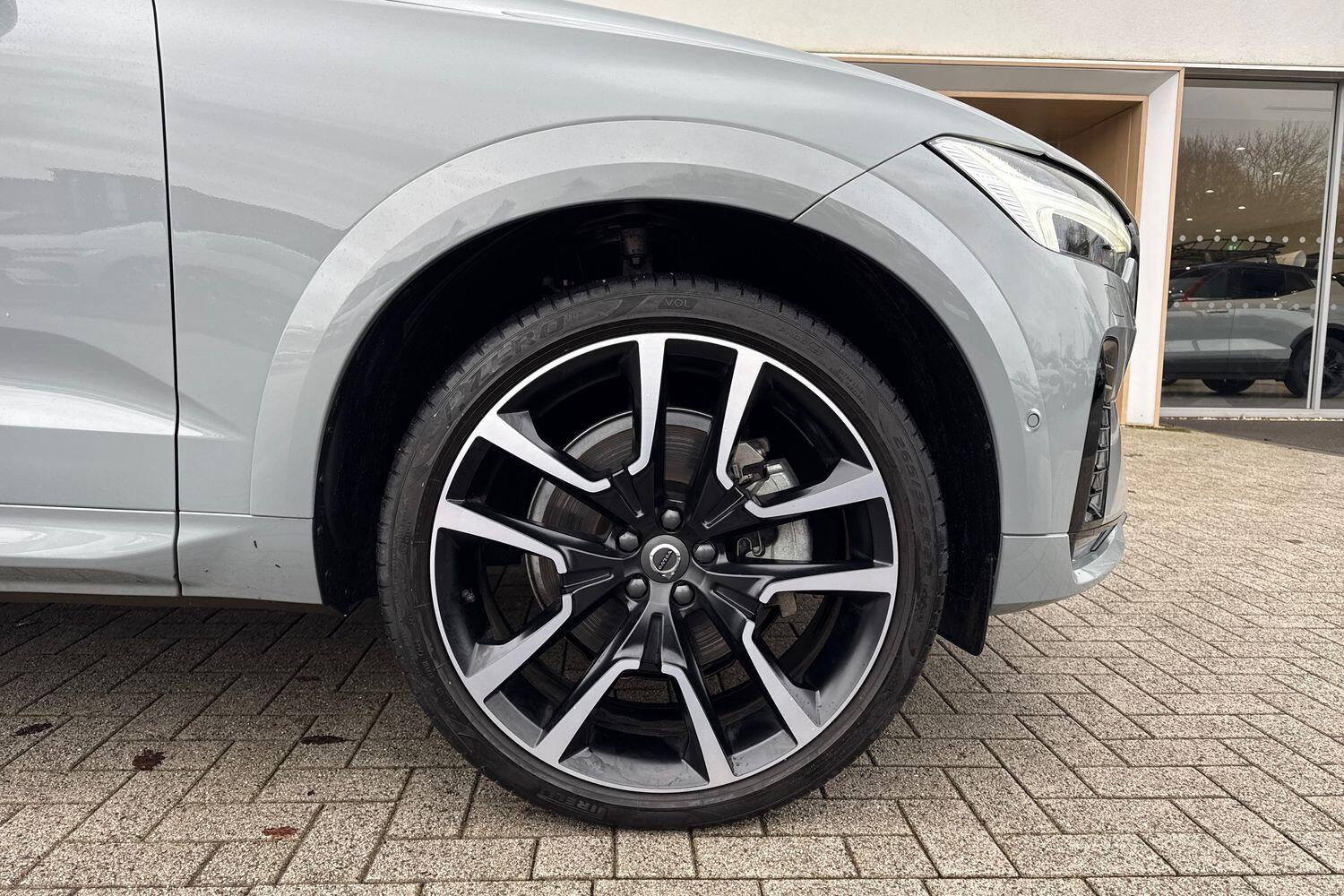 Used Volvo XC60 2025 for sale - 77496373: Photo 14