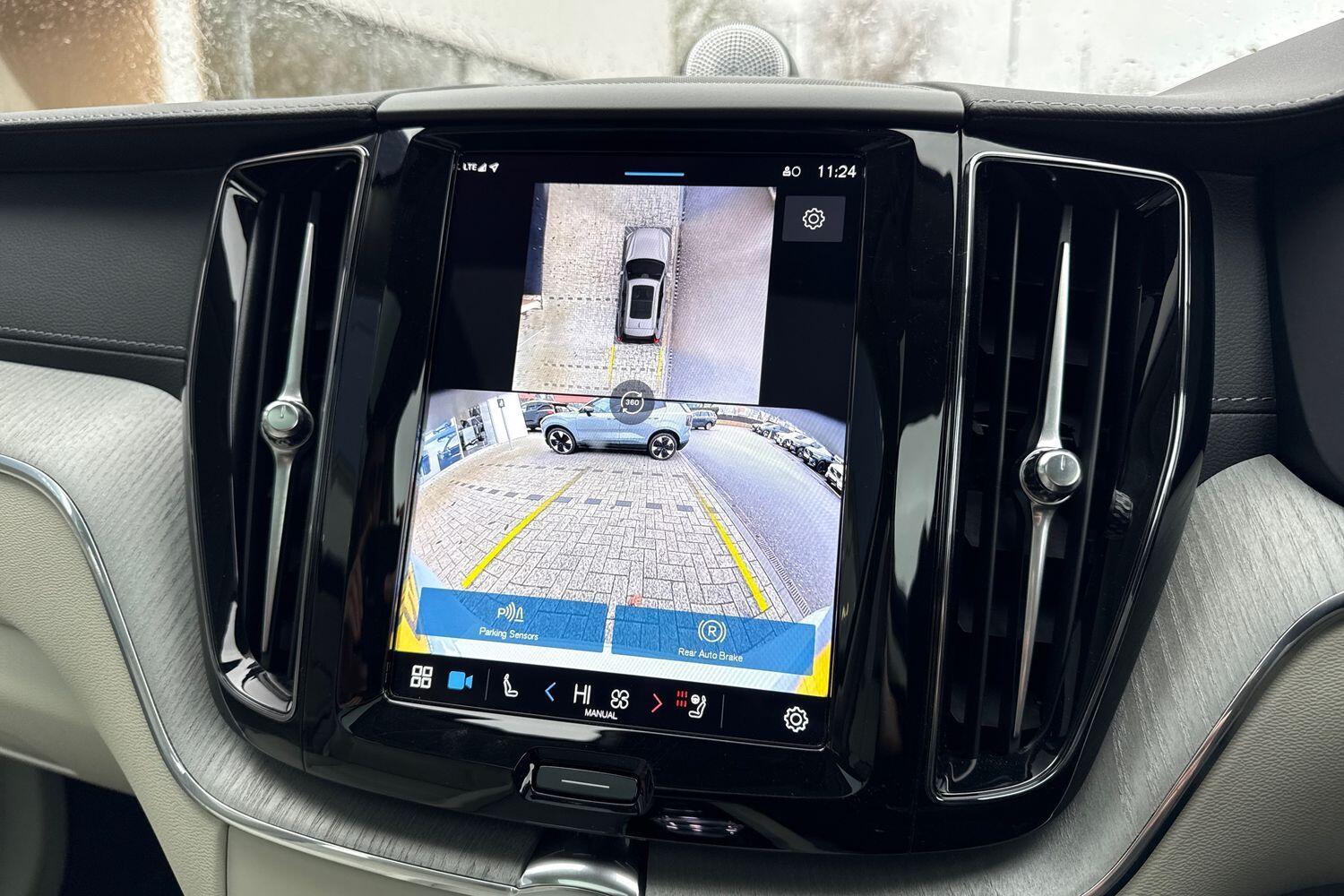 Used Volvo XC60 2025 for sale - 77496373: Photo 4