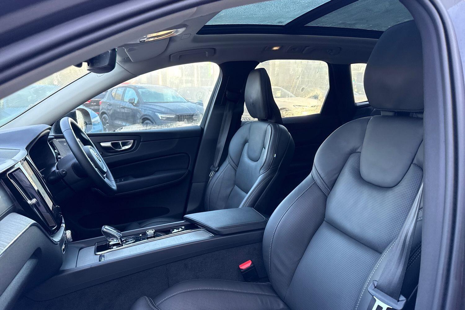 Used Volvo XC60 2025 for sale - 77358328: Photo 28