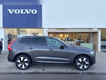 Used Volvo XC60 2025 for sale - 77358328: Photo