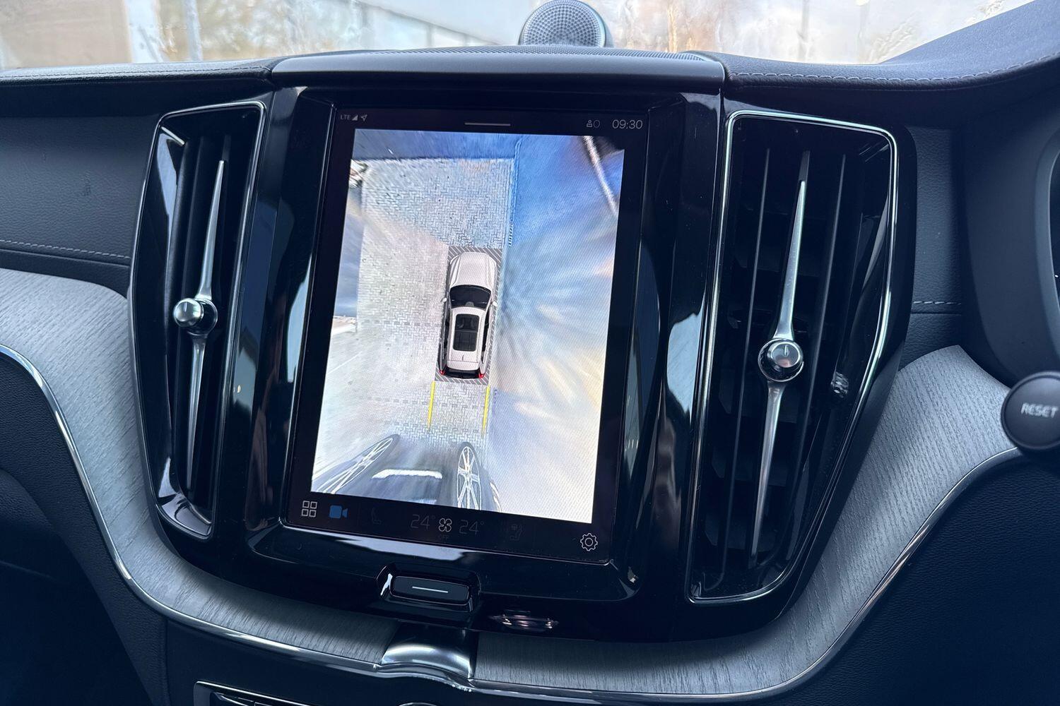 Used Volvo XC60 2025 for sale - 77358328: Photo 38