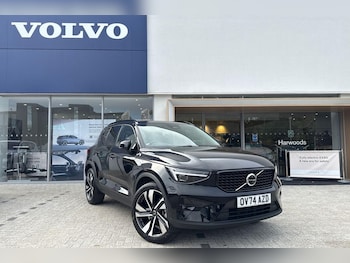 Volvo - XC40