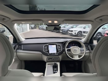 Used Volvo XC90 2024 for sale - 75402027: Photo