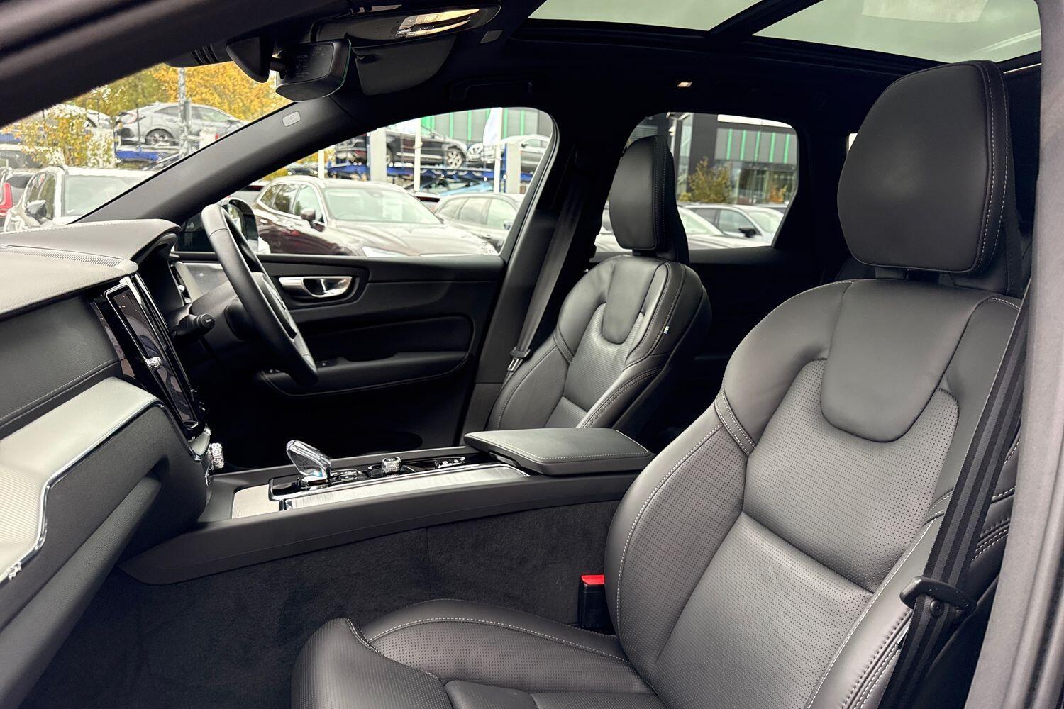 Used Volvo XC60 2025 for sale - 76521741: Photo 28