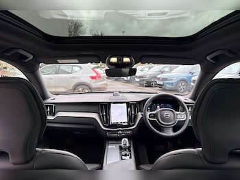 Used Volvo XC60 2025 for sale - 76521741: Photo